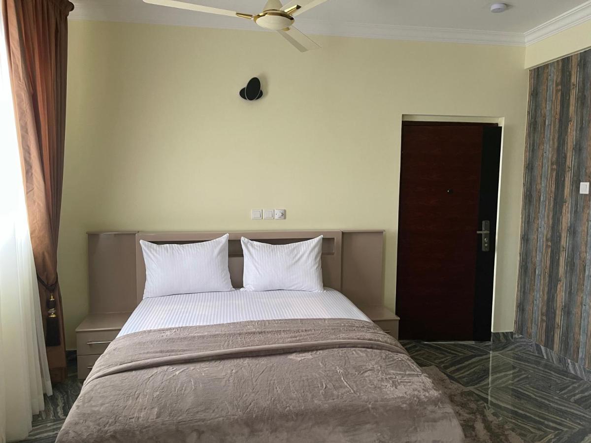 Exotic Palace Hotel Тема Екстериор снимка